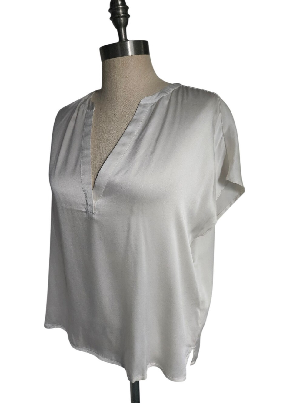 RACHEL ZOE Elegant Champagne Satin Split V-Neck Blouse | SZ M - Picture 4 of 8